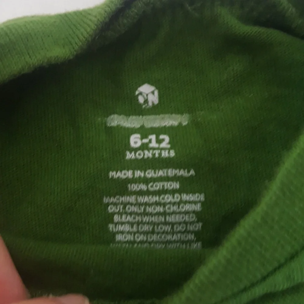 Old Navy Baby Christmas Lot of 2 Tops